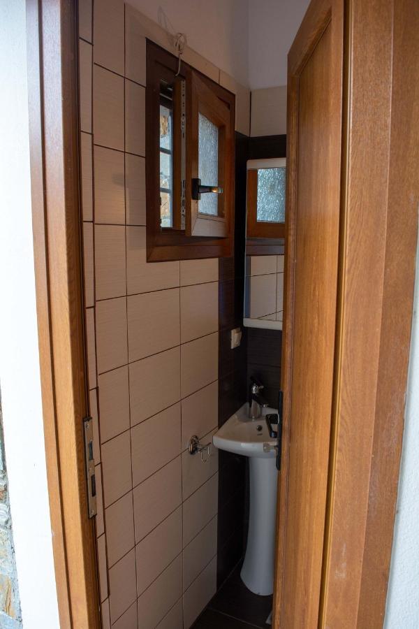 Efi'S Guest House Áyios Dhimítrios Екстериор снимка