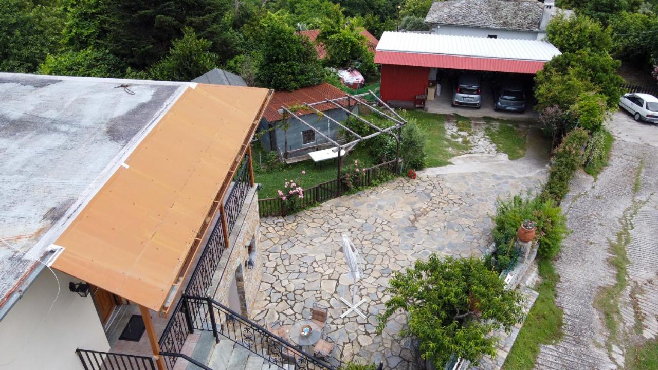 Efi'S Guest House Áyios Dhimítrios Екстериор снимка